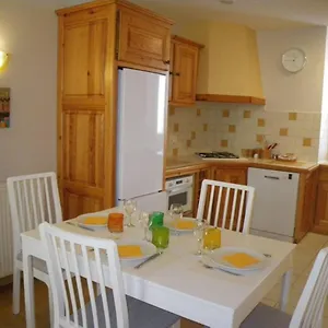 https://la-galerie-privee.hotels-rhonealpes.com